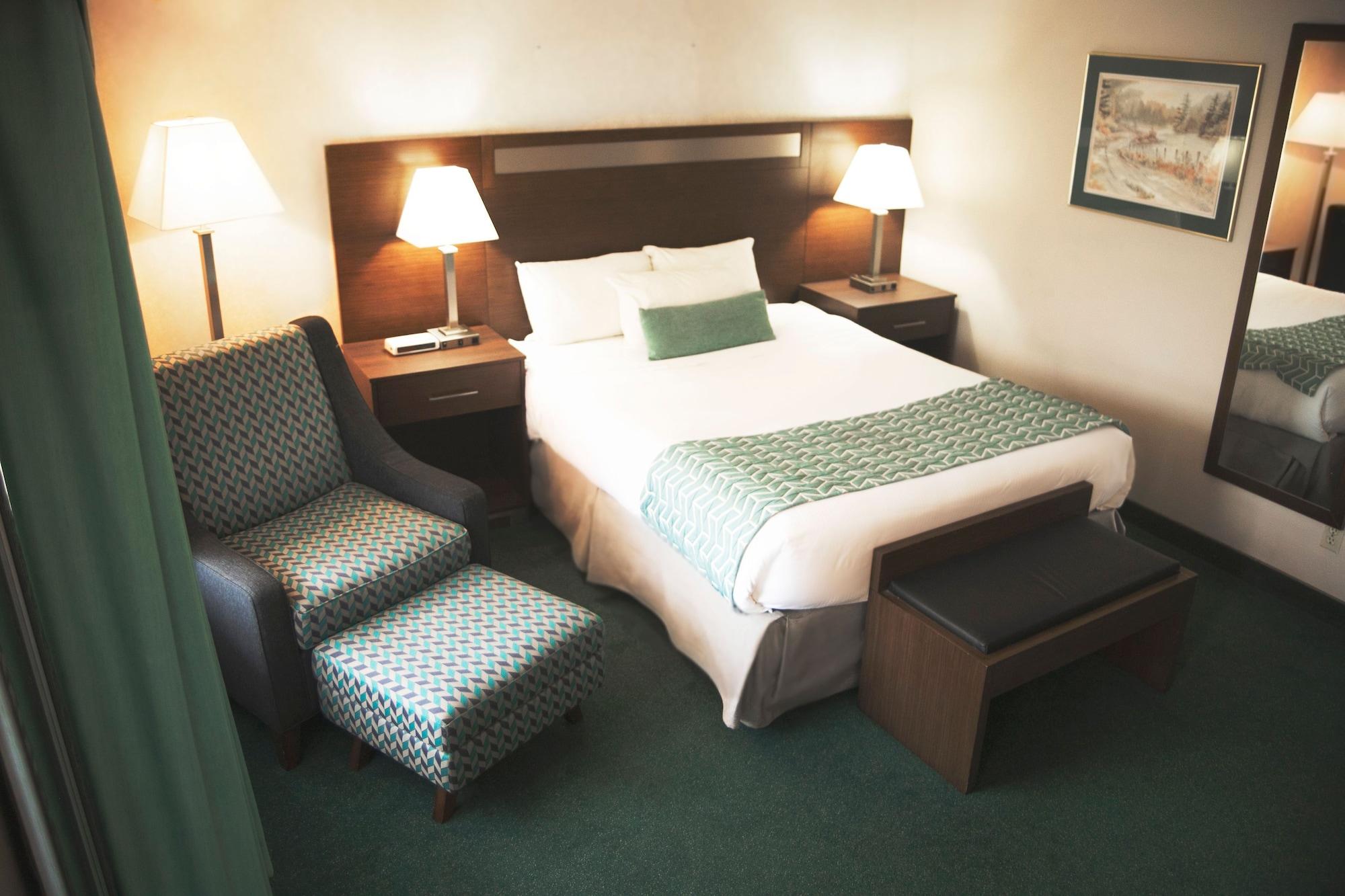 Ramada By Wyndham Hotel Quesnel Luaran gambar