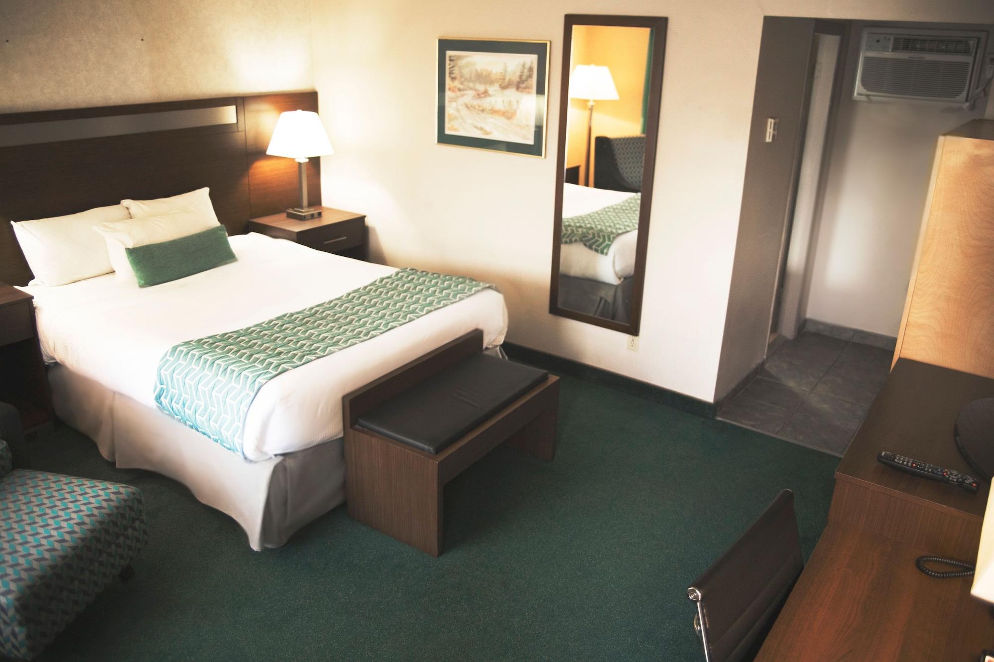 Ramada By Wyndham Hotel Quesnel Luaran gambar